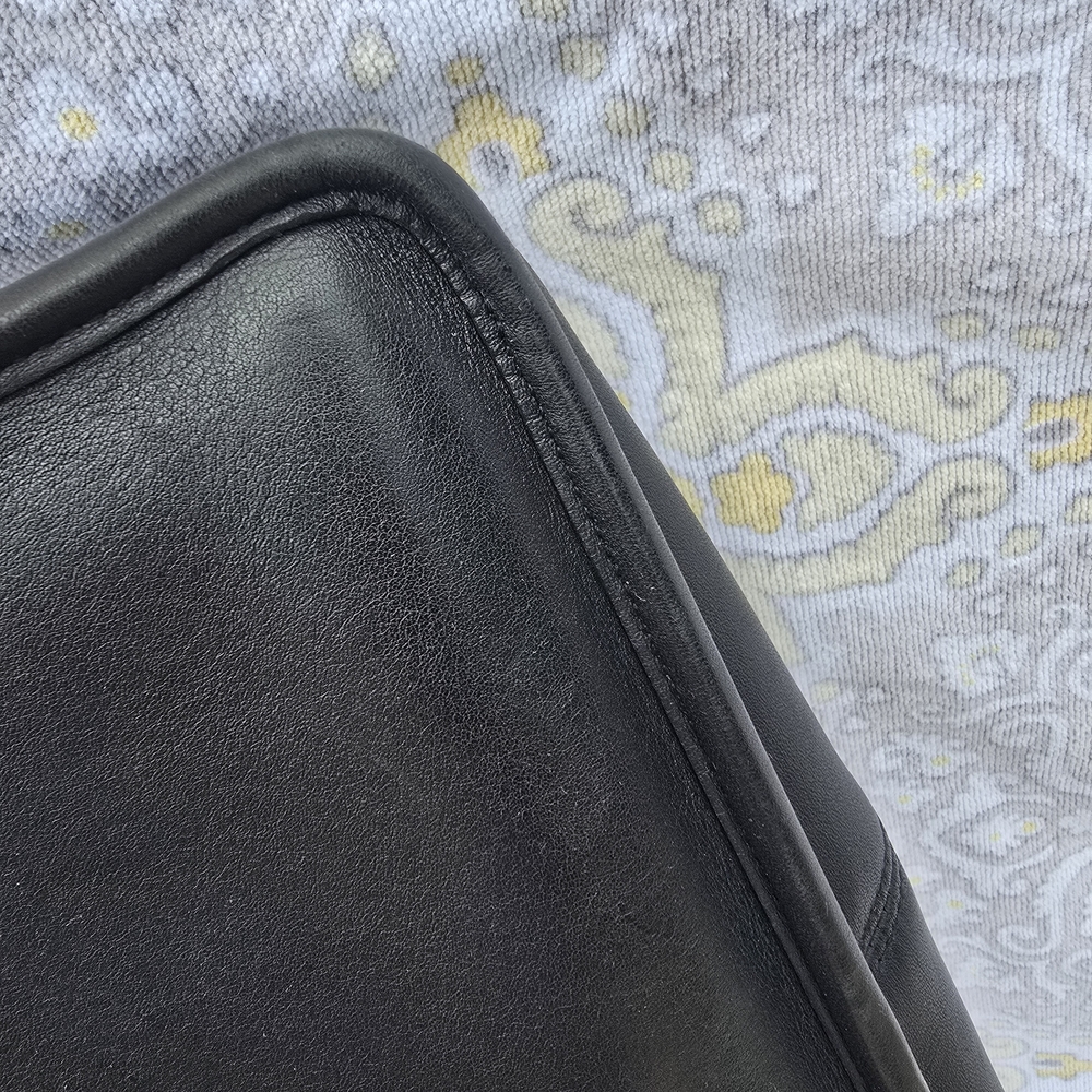 Vintage COACH WILLIS BLACK GLOVETANNED LEATHER HANDBAG #9927 - Picture 11 of 16